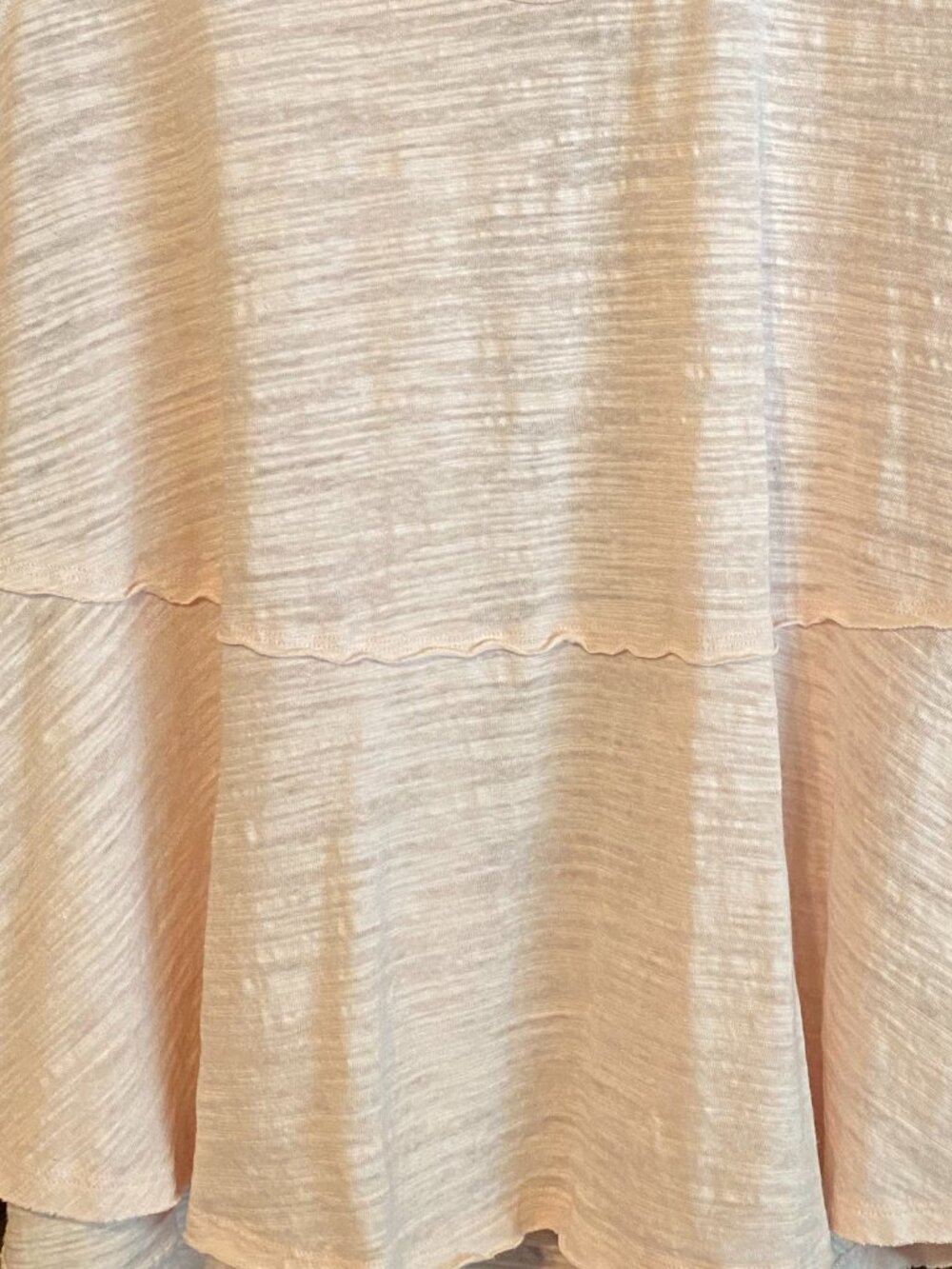 We The Free, short sleeve, light pink, tunic w/slight bottom flare, size XL - Picture 4 of 10